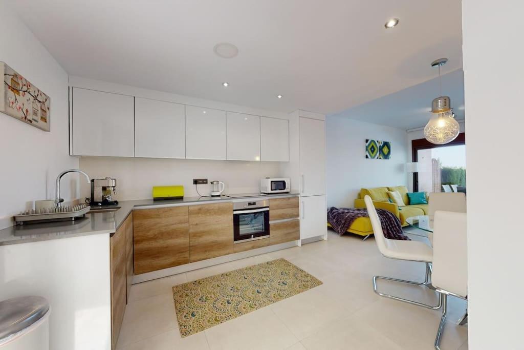 Apartman S Vlastnim Bazenem Orihuela Exterior foto