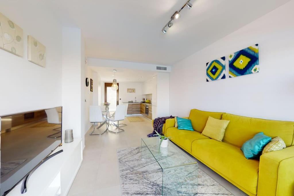 Apartman S Vlastnim Bazenem Orihuela Exterior foto